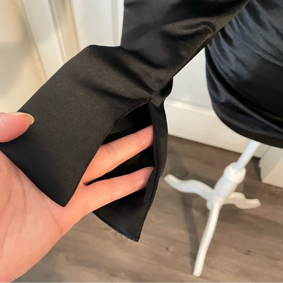 House of CB Giorgiana Ruched High Neck Black Satin Dress SZ S New without tags - Picture 9 of 11